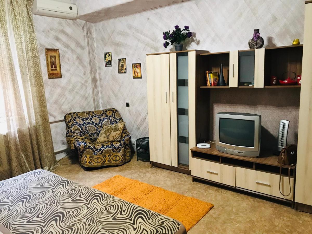1 Room Apartment Odessa Eksteriør billede